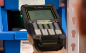 Zebra MC9400/MC9450|專(zhuān)為嚴(yán)苛環(huán)境而設(shè)計(jì)，堅(jiān)固耐用，支持您的工業(yè)移動(dòng)需求